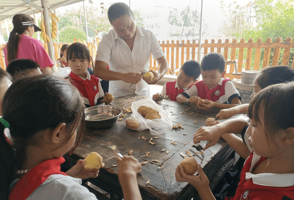 彭山这所小学入选全国乡村温馨校园